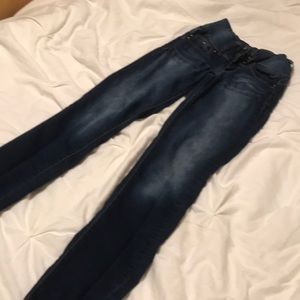 YMI WannaBettaButt dark blue mid rise skinny jeans